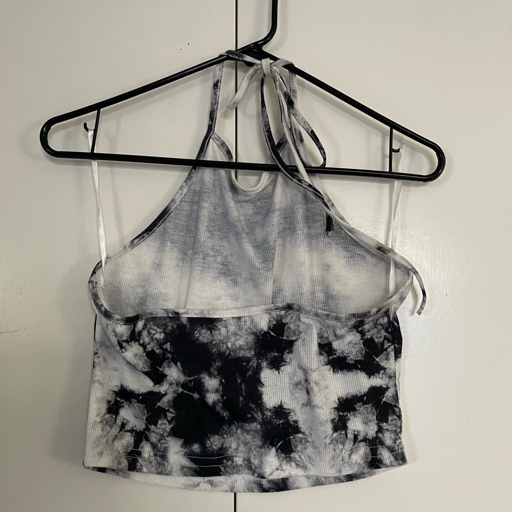 Crop top - Picture 2 of 2